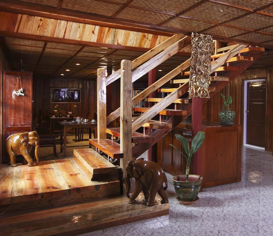 Golden Empress Hotel Nyaung Shwe Exterior photo
