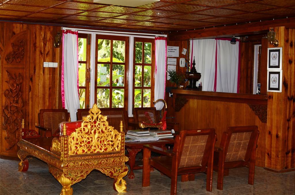 Golden Empress Hotel Nyaung Shwe Exterior photo