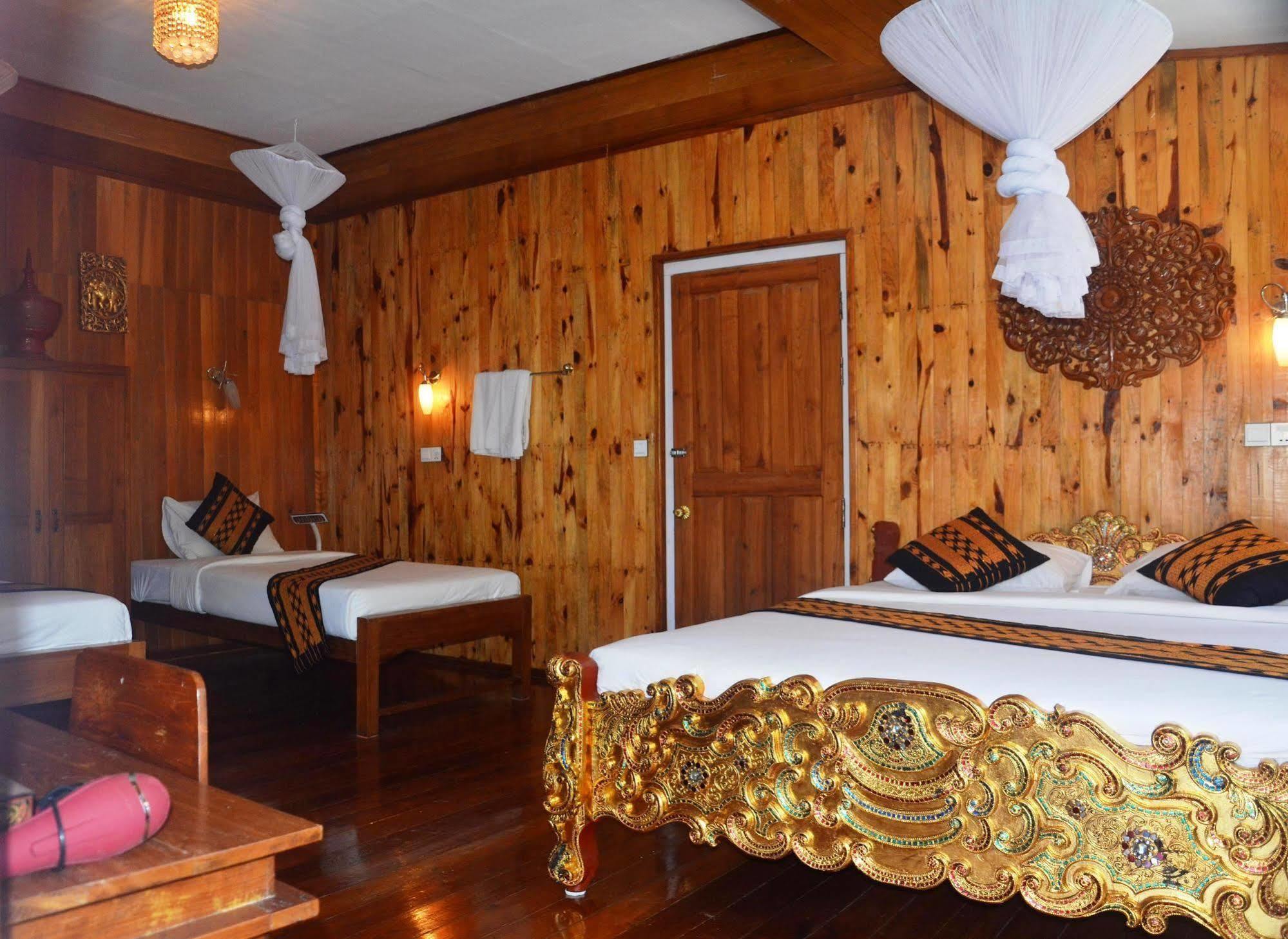 Golden Empress Hotel Nyaung Shwe Exterior photo