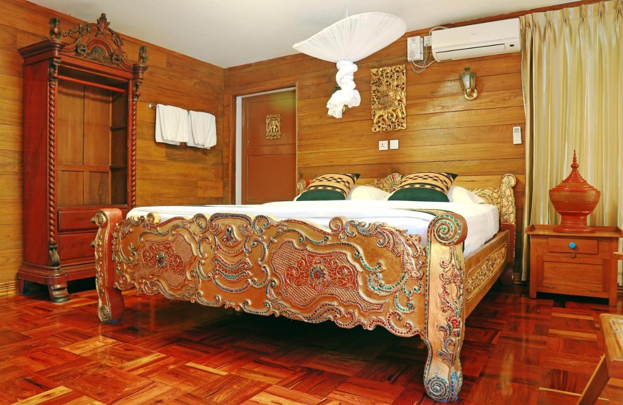 Golden Empress Hotel Nyaung Shwe Exterior photo