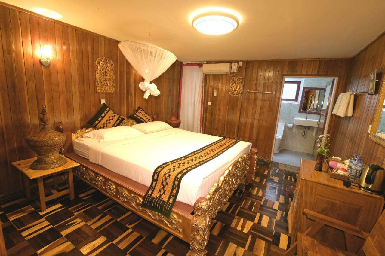 Golden Empress Hotel Nyaung Shwe Exterior photo