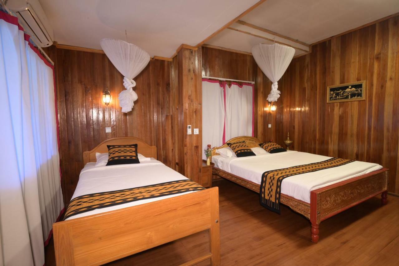 Golden Empress Hotel Nyaung Shwe Exterior photo